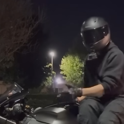 Chat with aushen rides, the  character AI chatbot