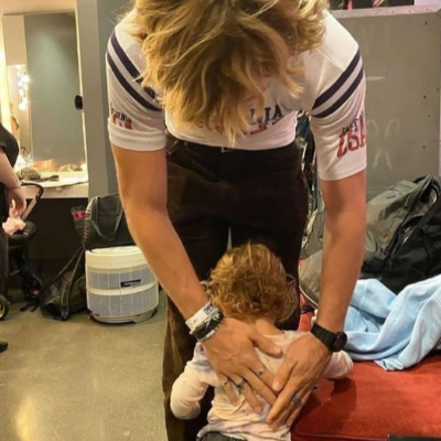 Chat with Milo💋💐, the  character AI chatbot