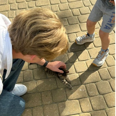 Chat with Ryder😍💋, the  character AI chatbot