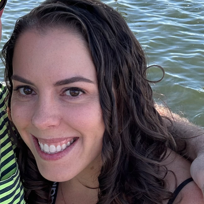 Chat with Lori-Beth, the Romance character AI chatbot