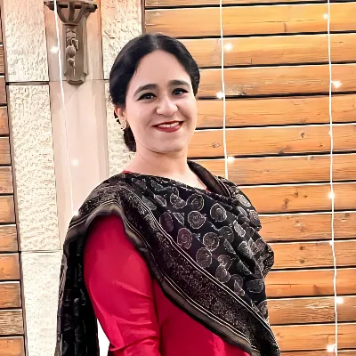 Chat with Simran Kaur, the Romance character AI chatbot