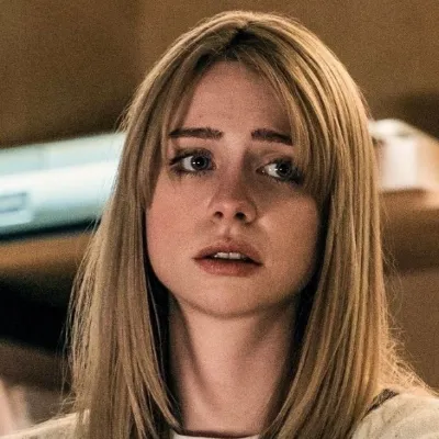 Chat with Cate Dunlap, the  character AI chatbot