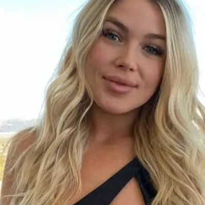 Chat with Mrs Dudley, the  character AI chatbot