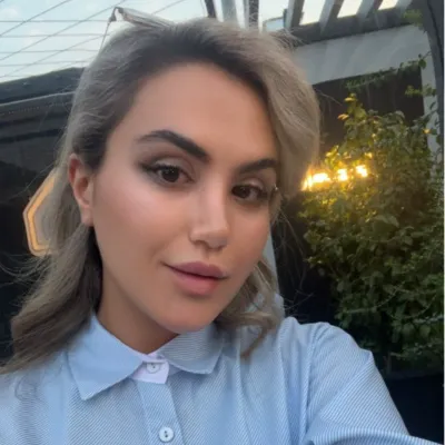 Chat with Yegane, the Romance character AI chatbot