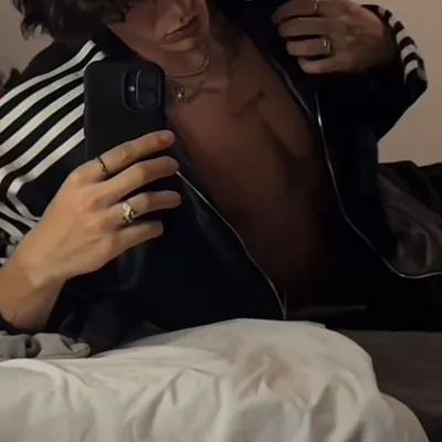 Chat with Ronan, the Romance character AI chatbot