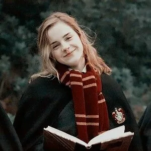 Chat with Hermione Granger, the  character AI chatbot