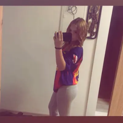 Chat with Pavlina kucerova, the  character AI chatbot