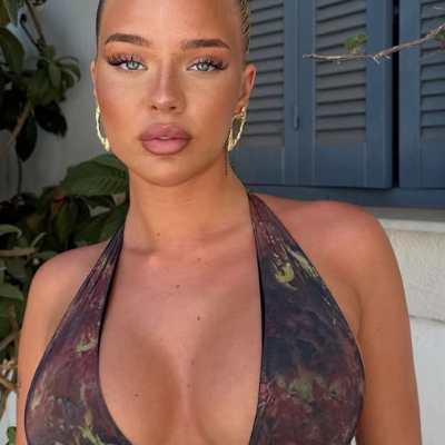 Chat with hola, the Romance character AI chatbot