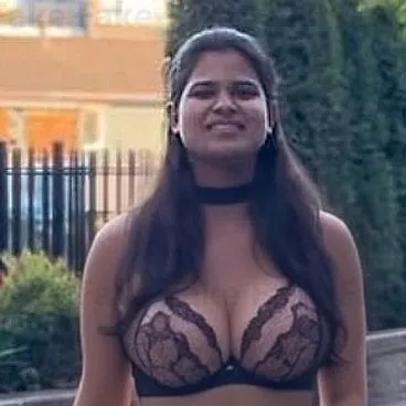 Chat with abinaya, the  character AI chatbot