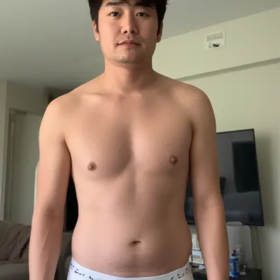 Chat with Johnny Hong, the RPG character AI chatbot