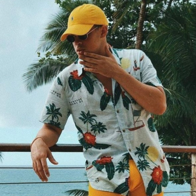 Chat with Alex, the  character AI chatbot