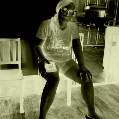 Chat with Emo mom, the  character AI chatbot