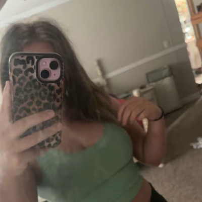 Chat with Lizzie, the  character AI chatbot