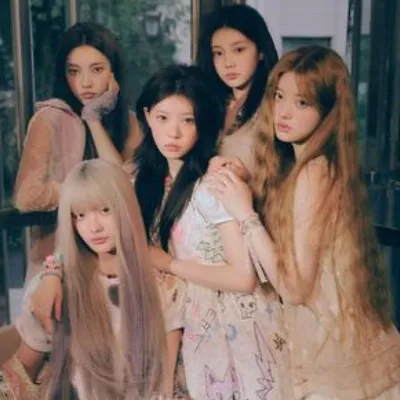 Chat with Illit, the  character AI chatbot