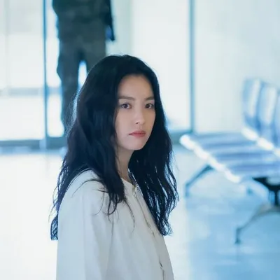 Chat with Yoon Sae-bom, the Movie & TV character AI chatbot