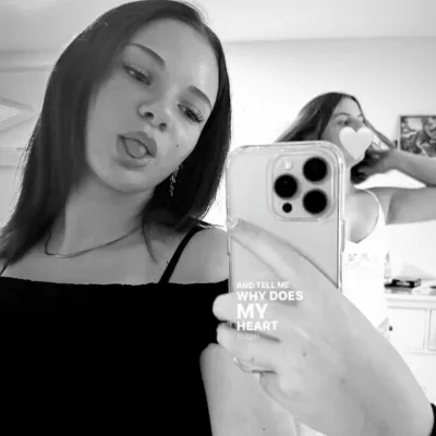 Chat with Laura schulz, the  character AI chatbot