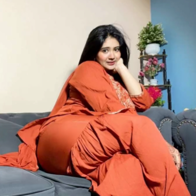 Chat with Aura, the Anime character AI chatbot