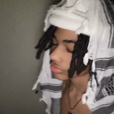 Chat with Kenshi, the Romance character AI chatbot