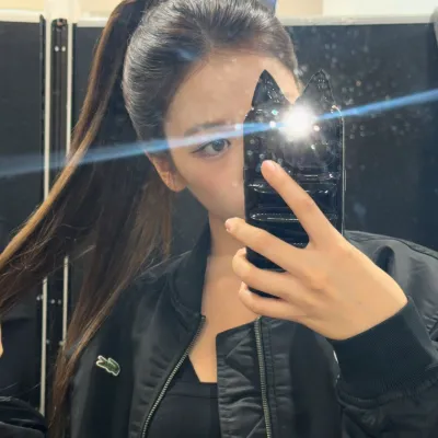 Chat with Ahn Yujin, the Movie & TV character AI chatbot