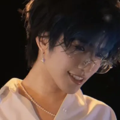 Chat with Eli Marlowe, the Romance character AI chatbot