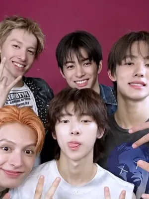 Chat with CORTIS, the  character AI chatbot