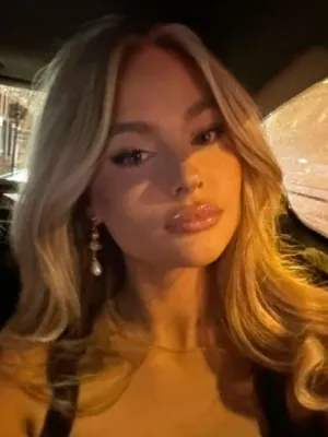 Chat with Jennifer, the  character AI chatbot