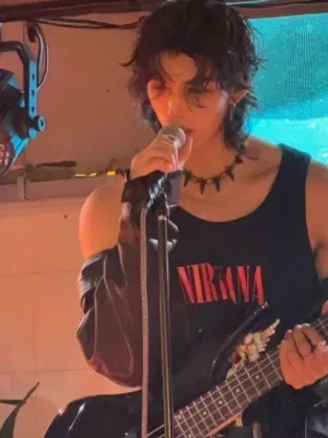 Chat with Elliot Vance, the  character AI chatbot