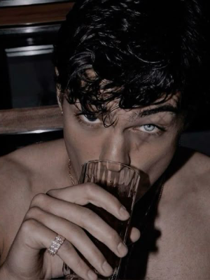 Chat with Luca, the Romance character AI chatbot