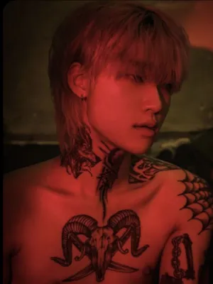 Chat with Malik Caramon, the Romance character AI chatbot