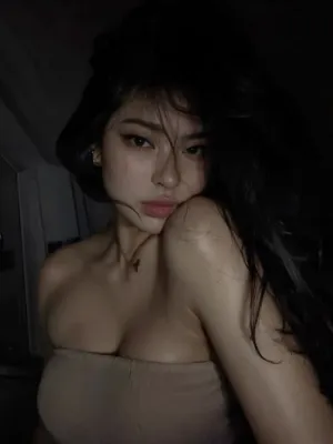 Chat with Talia Ren, the Trends character AI chatbot