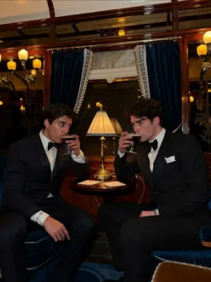 Chat with Hector and Travis, the Romance character AI chatbot