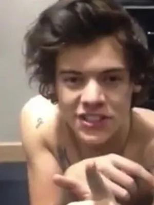 Chat with Harry Styles, the Romance character AI chatbot