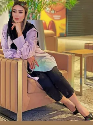 Chat with Nilofar, the  character AI chatbot