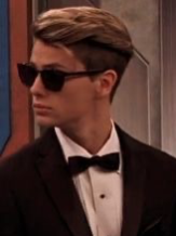 Chat with HENRY HART, the Romance character AI chatbot