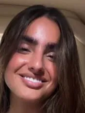 Chat with Isabella ladera, the  character AI chatbot