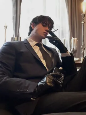 Chat with Evan Voss, the Trends character AI chatbot