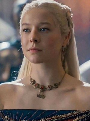 Chat with Rhaenyra Targaryen, the  character AI chatbot