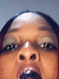 Chat with Shandra, the  character AI chatbot