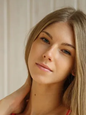 Chat with الناز, the Romance character AI chatbot