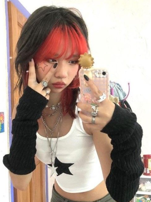 Chat with Zinnia, the  character AI chatbot