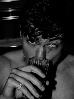 Chat with Zade Myers, the  character AI chatbot