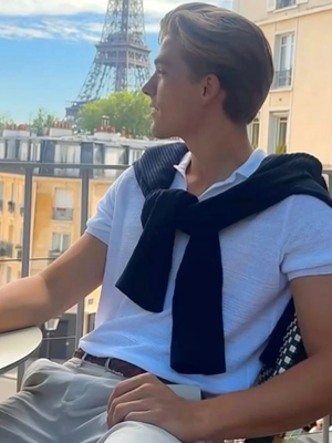 Chat with Sebastian Vale, the  character AI chatbot