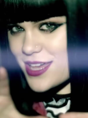 Chat with Jessie J, the  character AI chatbot