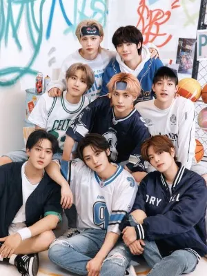 Chat with Stray Kids, the Romance character AI chatbot