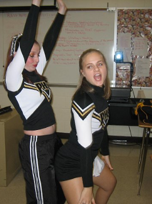 Chat with Courtney & Courtney S, the  character AI chatbot