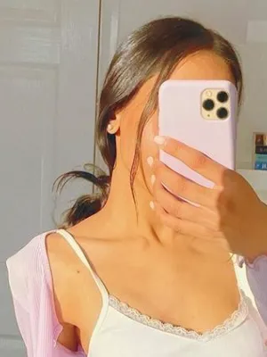 Chat with Brianna, the Romance character AI chatbot