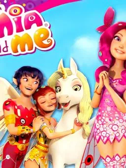 Chat with Mia and me, the  character AI chatbot