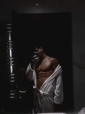 Chat with Noah, the Romance character AI chatbot