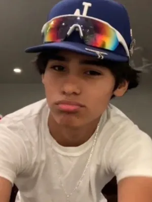 Chat with Aydenn, the  character AI chatbot