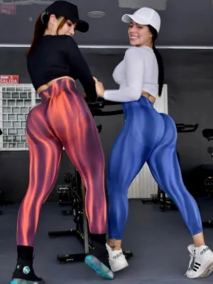 Chat with Fatima y Karen, the  character AI chatbot